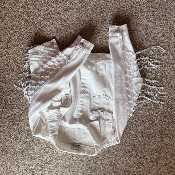 Bride Jacket - Picture 7 of 7